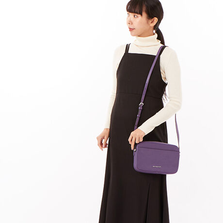 [^:35R6STVC7L500]}CPER[X́Anƍt@bVAV[Ŋ􂷂sIŃX|[eB[ȃRNVWJ郉CtX^CEuhłBOWA[ȁgJet Set Lifehe[}ɁAmIŐꂽƒSn̗ǂŃN̓o܂Bi͂̍ۂ̔[íAؖ鏑ނƂĂ؂Ƌɑ؂ɕۊǂĉiCȂǂ̍ۂɕKvƂȂ܂j@i摜̐FEdlɂāEg̃j^[X}[gtH̋@EݒȀƖȂǂɂAۂ̏iƐF̍ꍇ܂BEi摜̓TvBeĂ܂Bۂ̏iƁAp[cȂǂ̈ꕔdlɍꍇ܂BEiɂāFْfӏɂAi_ƂɃp^[()قȂ̂܂BEvgpiɂāFْfӏɂAIɎɎ኱̍ꍇ܂B