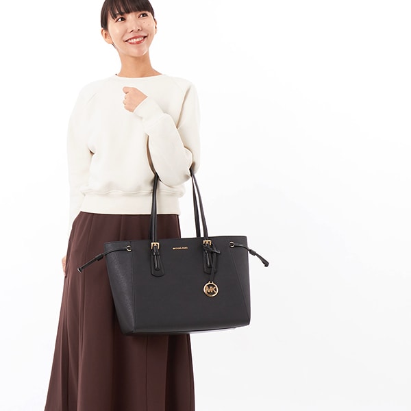 新品　マイケルコース トートバッグ ジェットセット レザー A4 サフィアーノ MICHAEL KORS（マイケルコース） トートバッグ JET SET TRAVEL