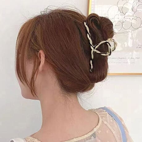 [^:98YIYAN-001]ؚȃfUCȃoXNbvłBtFCNp[PāAiȕ͋CoĂ܂BȒPɂ܂Ƃ߂֗ACełBf:+tFCNp[+J[FubN/AC{[/sNTCYFF11cm :5.5cm :2.4cmYFɊւĂ̒ӓ_F̏i͌ Ŕ̔Ă邽߁Aϔ͕tĂ܂񂪁AiɏtȂ悤ȈՕŔƂĂ܂BCOAî߁Ai̍וdl͑قȂꍇ܂B\߂̏A肢v܂B