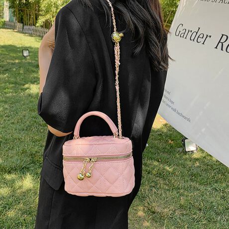 RpNgTCỸ{bNXfUCŉ~j`F[obO߃TCYȂ悢{[܂zAX}[gtHAJ[hP[X[\BL߂̊JŁAo|ɕKvȃACeoꂵ₷AfC[gɍœK2WAYdlANZT[oŎĂAVvR[fɍ킹邾ŃghUPAojeB|[`ƂĂJ[FubN/ItzCg/Vo[/sNTCYF:10.5cm ꉡ:15.5cm }`:8cm 荂:5cmiߕsAOsj V_[:Œ103cmi߉\AOsjdF299gnF|PbgFȂYFׂĕuTCYłi̐@ႢǍ덷܂̂ŁAjBCOAî߁Ai̍וdl͑قȂꍇ܂B\߂̏A肢v܂B