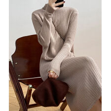 裾フリンジ付き リブニットワンピース秋冬