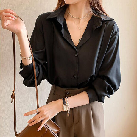 pcX^CɂAXJ[gX^Cɍ킹₷AĂɂ҂VlbNuEXŁA炩ȔGŒSnǂgbvXƂĂAHDƂĂp\ŁAItBXX^CȂǁA낢ȏʂŒ񂵂łꖇJ[FzCg/ubN/_[Nx[W/u[TCYFS/M/L/XL[S]:68cm :41cm :52cm 䂫:72.5cm g:48cm :96cm[M]:69cm :42cm :53cm 䂫:74cm g:49cm :98cm[L]:70cm :43cm :54cm 䂫:75.5cm g:50cm :100cm[XL]:71cm :44cm :55cm 䂫:77cm g:51cm :102cmnFȂLkFȂFzCĝݎ኱萶YFׂĕuTCYłi̐@ႢǍ덷܂̂ŁAjBCOAî߁Ai̍וdl͑قȂꍇ܂B\߂̏A肢v܂B