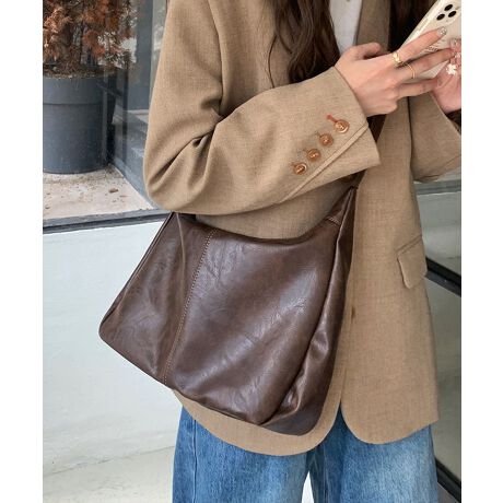 [^:89AI-015]炩AƂ݂̗ǂPUU[gpAgSnQ̃V_[obOg₷傤ǗǂTCYŁA炵ƑlVGbg𗼗JWAɂtH[}ɂA܂܂ȃR[fBl[gɎRɓރACeJ[FuE/ubNTCYF:22cm ㉡:34cm ꉡ:30cm }`:9cm V_[:52-100cmi߉AOsj[ɂāEA4Ήi22~31cm)F~EipadminiΉi19.6~13.5~0.7cm)FZEzi10~20cmjFZE܂z:ZEL[P[X:ZEybg{gi500mljFZEybg{gci500mljFZdF295gnF|PbgF聦ׂĕuTCYłi̐@ႢǍ덷܂̂ŁAjBCOAî߁Ai̍וdl͑قȂꍇ܂B\߂̏A肢v܂B