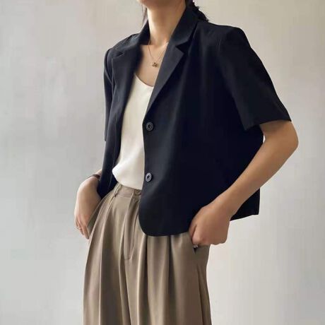 [^:6LANKAI-001]HD邾ől̃jAXA؍ۃNbvh䔼e[[hWPbgZ߂ȃRpNgȃVGbgōʒuꂽfUCƏ炵ANZgaA_Ȗ͂JWA_E킹̂ŁALACeƃX^COĂJ[FubN/x[W/x_[O[/IWTCYFM/L[M]:46cm :36cm :21cm 䂫:39cm g:47cm :94cm[L]:48cm :38cm :23cm 䂫:42cm g:49cm :98cmnFȂLkFȂFWF̂ݎ኱萶YFׂĕuTCYłi̐@ႢǍ덷܂̂ŁAjBCOAî߁Ai̍וdl͑قȂꍇ܂B\߂̏A肢v܂B@