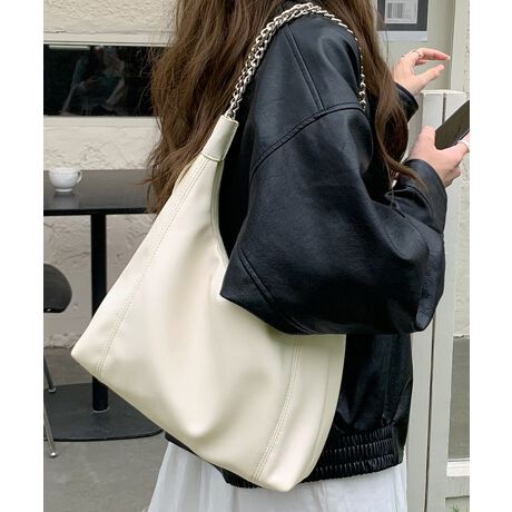 [^:86SAIBAI-001]̂㎿ȑfފŁAJWAtH[}܂ŕL􂷂`F[g[gobOVo[̃`F[XgbvANZgƂȂAR[fBl[gɃN[ȈۂvX}`t̎[͂̂݌vŁAigɍœKȃTCYVvŐꂽfUĆAN킸p܂R[fBl[gEItBXJWAX^C̃|CgANZgƂāEp[eB[V[ł̃Nb`obOɁEfjȂǃJWAR[f̊iグACeƂăJ[FubN/AC{[TCYF:21cm ㉡:27cm ꉡ:31.5cm }`:9.5cm 荂:27cm 蒷:41cmiߕsAOsj[ɂāEA4Ήi22~31cm)F~EipadminiΉi19.6~13.5~0.7cm)FZEzi10~20cmjFZE܂z:ZEL[P[X:ZEybg{gi500mljFZEybg{gci500mljF~dF324gnF|PbgFȂYFׂĕuTCYłi̐@ႢǍ덷܂̂ŁAjBCOAî߁Ai̍וdl͑قȂꍇ܂B\߂̏A肢v܂B