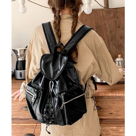 [^:TZM-321]R[f̃XpCXɍœKȁA₩ȃ^bNJ[ANZgɂȂbNTbNВ̊Jŉו̏oꂪ₷AC[ɉĊO|PbgA[͔Q߂̃V_[Xgbvւ̕SyAԔwĂɂh[XgOfUCVvɗVѐSvXA܂܂ȃt@bVWɃ}b`A邾ōۂgĥR[fJ[FubN/Vo[TCYF:39cm ㉡:37cm ꉡ:40cm }`:5.5cm 荂:6.5cm 蒷:15cmiߕsAOsj V_[:51-86cmi߉\AOsj[ɂāEA4Ήi22~31cm)FZEipadminiΉi19.6~13.5~0.7cm)FZEzi10~20cmjFZE܂z:ZEL[P[X:ZEybg{gi500mljFZEybg{gci500mljFZdF310gnF|PbgF萶YFׂĕuTCYłi̐@ႢǍ덷܂̂ŁAjBCOAî߁Ai̍וdl͑قȂꍇ܂B\߂̏A肢v܂B@