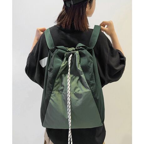 [^:84ZHIB-009]V[ɍ킹āAbNA|Ag[gobOƂĎg3WAYiCobOJ̓h[XgOdlő傫JAoꂵ₷̂|CgA4TCY̎[\ȑeʂŁAʋ΁Eʊw͂AsAEghAɂ߃VeBn₫ꂢ߂ȃX^COAX|[c~bNXɂn}Aj킸Cyɂg郆jZbNXACeJ[FubN/AC{[/O[/p[vTCYF:48cm ㉡:42.5cm ꉡ:32cm }`:12.5cm 荂:19cm 蒷:54cmiߕsAOsjV_[:43-75cmi߉AOsj[ɂāEA4Ήi22~31cm)FZEipadminiΉi19.6~13.5~0.7cm)FZEzi10~20cmjFZE܂z:ZEL[P[X:ZEybg{gi500mljFZEybg{gci500mljFZdF270gnF|PbgF萶YFׂĕuTCYłi̐@ႢǍ덷܂̂ŁAjBCOAî߁Ai̍וdl͑قȂꍇ܂B\߂̏A肢v܂B