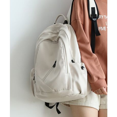 [^:99JKXB-001]sʋ΁EʊwȂǁA܂܂ȃV[Ŋ􂷂eʃobNpbNłBiCfނgpAyʂőϋvɗDĂ邽߁AԂ̎gpłKɎ^ׂ܂BVvŐꂽfUĆAj킸LX^CɃ}b`܂BJ[FubN/O[/AC{[TCYF:43cm ㉡:19cm ꉡ:27cm }`:15cm 荂:6cm 蒷:14cmiߕsAOsj V_[:42-81cmi߉\AOsj[ɂāEA4Ήi22~31cm)FZEipadminiΉi19.6~13.5~0.7cm)FZEzi10~20cmjFZE܂z:ZEL[P[X:ZEybg{gi500mljFZEybg{gci500mljFZdF394gnF|PbgF萶YFׂĕuTCYłi̐@ႢǍ덷܂̂ŁAjBCOAî߁Ai̍וdl͑قȂꍇ܂B\߂̏A肢v܂B