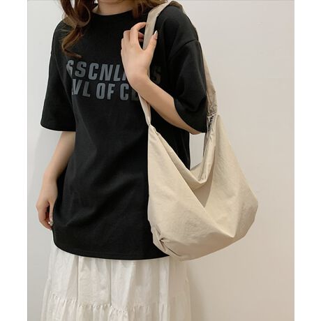 [^:99QMXB-001]yđeʂȂ̂ŁAוɂ͂߁BvȃiCfނgpĂ邽߁AfC[gɂ҂IԂ5FWJŁA܂܂ȃX^Cɍ킹₷̂́BJ[FubN/x[W/_[Nx[W/J[L/Cgu[TCYF:31cm ㉡:39cm ꉡ:34cm }`:12cm 荂:20cm 蒷:63cmiߕsAOsj[ɂāEA4Ήi22~31cm)FZEipadminiΉi19.6~13.5~0.7cm)FZEzi10~20cmjFZE܂z:ZEL[P[X:ZEybg{gi500mljFZEybg{gci500mljFZdF103gnF|PbgF萶YFׂĕuTCYłi̐@ႢǍ덷܂̂ŁAjBCOAî߁Ai̍וdl͑قȂꍇ܂B\߂̏A肢v܂B