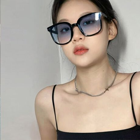 [^:98XUANDA-001]^ѕ֗ȃtH[fBOrbOt[TOX3ӏ̐܂ݕŖЖڕɐ܂肽߁AP[Xɂ͎񂰂JoɂłxgtĂ̂ŕsӂ̔jĂt@bVR[f̃ANZgƂĂ͎ĂACeJ[FubN/NA*u[/J[L/uETCYF:0.5cm Y̑傫:5.5cm :13.5cm ubW:1.7cm ev:14-14.5cm(߉\)P[XTCY:a:10cm :5cmYFɊւĂ̒ӓ_F̏i͌ Ŕ̔Ă邽߁Aϔ͕tĂ܂񂪁AiɏtȂ悤ȈՕŔƂĂ܂BCOAî߁Ai̍וdl͑قȂꍇ܂B\߂̏A肢v܂B