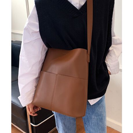 [^:DIEWU-002]VvȃoPc^VGbgl킢V_[obOChxgX^CbVȕ͋CotgɃX}zۂ|PbgAɎo̎[ɕ֗R͒߂\ŁAnhobÔ悤Ɍ|AV_[obÔ悤Ɏ΂ߊ|ĎƂł2waydlJ[FubN/AC{[/J/uE/_[NuE/L/CbhTCYF:30cm ㉡:31cm ꉡ:30cm }`:12cm V_[:74-88cmi߉AOsj[ɂāEA4Ήi22~31cm)FZEiPadminiΉi19.6~13.5~0.7cm)FZEzi10~20cmjFZE܂z:ZEL[P[X:ZEybg{gi500mljFZEybg{gci500mljFZdF544gnFȂ|PbgFȂYFׂĕuTCYłi̐@ႢǍ덷܂̂ŁAjBCOAî߁Ai̍וdl͑قȂꍇ܂B\߂̏A肢v܂B