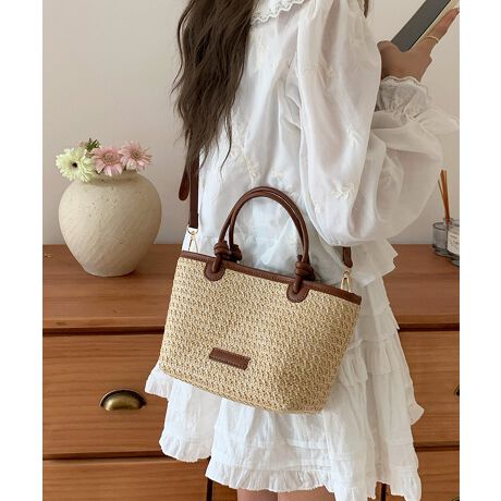 [^:89AI-019]RƂ炵ŁAV[Y[hiグĂXg[obOi`ȕ͋CɁAtFCNU[̃nhꂽۂvXV_[͎O\ŁAnhobOƂĂg2WAYfUC͑l̃T}[X^CɉfAg烊][g܂ŁA炵͋CoJ[Fx[W/uETCYF:15cm ㉡:24cm ꉡ:17cm }`:10cm 荂:8cm 蒷:22cmiߕsAOsj V_[:95-115cmi߉AOj[ɂāEA4Ήi22~31cm)F~EipadminiΉi19.6~13.5~0.7cm)F~Ezi10~20cmjFZE܂z:ZEL[P[X:ZEybg{gi500mljF~Eybg{gci500mljF~dF218gnF|PbgF萶YFׂĕuTCYłi̐@ႢǍ덷܂̂ŁAjBCOAî߁Ai̍וdl͑قȂꍇ܂B\߂̏A肢v܂B