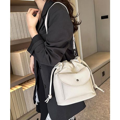 [^:77YD-001]ۂ݂̂VGbg͂̋ВV_[obOV_[Xgbv͒߂\ŁA΂߂|R݃RpNgȌڈȏɁAKvȂ̂܂闊TCYÂoɂ҂J[FubN/AC{[/L/sNTCYF:25cm ㉡:28cm ꉡ:20cm }`:9cm V_[:60-116cmi߉AOj[ɂāEA4Ήi22~31cm)F~EiPadminiΉi19.6~13.5~0.7cm)FZEzi10~20cmjFZE܂z:ZEL[P[X:ZEybg{gi500mljFZEybg{gci500mljFZdF228gnF|PbgF萶YFׂĕuTCYłi̐@ႢǍ덷܂̂ŁAjBCOAî߁Ai̍וdl͑قȂꍇ܂B\߂̏A肢v܂B