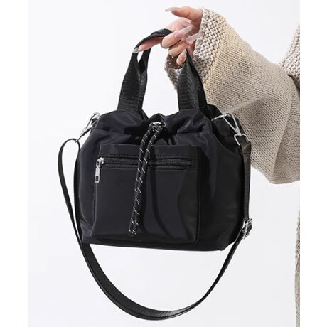 [^:88CXH-065]gȂAy₩Ŏg₷V_[obO򊴂̂fނƋВ̃fUCAR[fɃghvX߉\ȃV_[XgbvtŁA|΂ߊ|R݃J[FubN/_[NO[/x[WTCYF:19cm ㉡:30cm ꉡ:23cm }`:12cm 荂:11cm 蒷:18cmiߕsAOsj V_[:68-124cmi߉AOj[ɂāEA4Ήi22~31cm)F~EiPadminiΉi19.6~13.5~0.7cm)F~Ezi10~20cmjFZE܂z:ZEL[P[X:ZEybg{gi500mljFZEybg{gci500mljFZdF280gnF|PbgF萶YFׂĕuTCYłi̐@ႢǍ덷܂̂ŁAjBCOAî߁Ai̍וdl͑قȂꍇ܂B\߂̏A肢v܂B