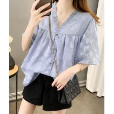 Vネックフリルブラウス 花柄刺しゅう夏服