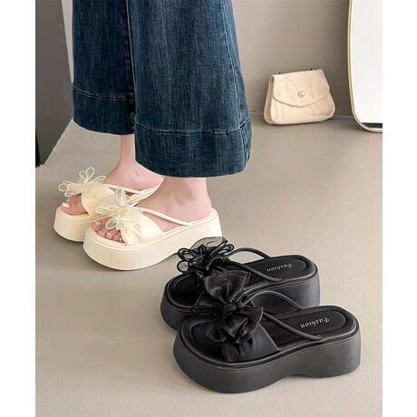 [^:86JIANL-061]傫ȃ{̃ANZgɂȂAR[f̎ɂȂT_B{[̂vbgtH[fUCŁAȂ芴Aq[ȕɂ߁BJWAX^C؍K[[܂ŁALR[fɍ킹₷ꑫBÂƕ₷˔Af[gXAqȂǕLV[ŊBJ[FubN/AC{[TCYF22.5cm/23.0cm/23.5cm/24.0cm/24.5cm[22.5]:22.5cm :10.8cm q[:6.5cm vbgtH[:4.5cm[23.0]:23.0cm :11.0cm q[:6.5cm vbgtH[:4.5cm[23.5]:23.5cm :11.2cm q[:6.5cm vbgtH[:4.5cm[24.0]:24.0cm :11.4cm q[:6.5cm vbgtH[:4.5cm[24.5]:24.5cm :11.6cm q[:6.5cm vbgtH[:4.5cmdijF711g-776gYFׂĕuTCYłi̐@ႢǍ덷܂̂ŁAjBCOAî߁Ai̍וdl͑قȂꍇ܂B\߂̏A肢v܂B