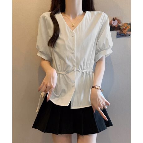 [^:3MEILIXQ-003]̏tāA炵ĂVcuEXBMU[ƃEGXg{fUCŁAGA[ȃtF~jVGbgɁBEGXgɂꂽp[A肰ȂiȃANZgYBłƂG肪Sn悭AtĂɂ҂B킹{gXŁAJWAɂꂢ߂ɂȂ閜\ACeBJ[FubN/zCg/u[TCYFM/L[M]:60cm :35cm :26cm 䂫:43.5cm g:48cm :96cm[L]:62cm :38cm :28cm 䂫:47cm g:56cm :112cmnFȂLkFȂFzCĝ݂₠萶YFׂĕuTCYłi̐@ႢǍ덷܂̂ŁAjBCOAî߁Ai̍וdl͑قȂꍇ܂B\߂̏A肢v܂B