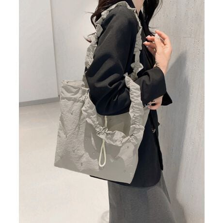 [^:90BAIGOU-007]tnhƏrW[AВfUC̃g[gobOByʂł炩fފ͂ŁA^т炭B500ml̃ybg{g⃁CN|[`eʃTCYB莝|łAV[Cɍ킹ăAW݁BtF~jȃs[XJWAȃfjR[fɂDBJ[FubN/O[/AC{[/sNTCYF:34cm ㉡:33cm ꉡ:27cm }`:8cm 荂:28cm 蒷:64cmiߕsAOsj[ɂāEA4Ήi22~31cm)F~EiPadminiΉi19.6~13.5~0.7cm)FZEzi10~20cmjFZE܂z:ZEL[P[X:ZEybg{gi500mljFZEybg{gci500mljFZdF147gnF|PbgFȂYFׂĕuTCYłi̐@ႢǍ덷܂̂ŁAjBCOAî߁Ai̍וdl͑قȂꍇ܂B\߂̏A肢v܂B