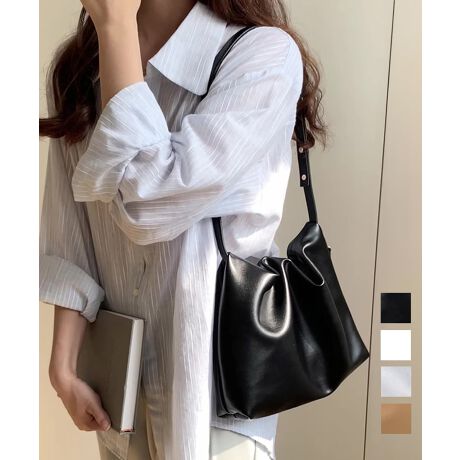 [^:77XDD-001]ɃMU[񂹂_炩ȃtH͂̃nhobOBTChɂ͊JłWbvtŁAfUCƎg𗼗B|Ǝ莝2WAYdlŁAʋ΂₨oȂǁALV[ŊBJ[FubN/ItzCg/Vo[/CguETCYF:21cm ㉡:32cm ꉡ:23cm }`:6cm V_[:80-100cmi߉AOsj[ɂāEA4Ήi22~31cm)F~EiPadminiΉi19.6~13.5~0.7cm)FZEzi10~20cmjFZE܂z:ZEL[P[X:ZEybg{gi500mljFZEybg{gci500mljF~dF203gnF|PbgF萶YFׂĕuTCYłi̐@ႢǍ덷܂̂ŁAjBCOAî߁Ai̍וdl͑قȂꍇ܂B\߂̏A肢v܂B