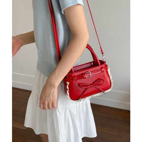 tg̃{Ɖɂꂽ[Xڂ䂭AtFCNU[fނ2WAY~jobOBԂȂ}`AX}z܂zȂǂ̕Ki[łB莝łV_[łgdlŁAfC[炨o܂ŕLBJ[FubN/ItzCg/CgCG[/bhTCYF:12cm ㉡:18cm ꉡ:18cm }`:7.5cm 荂:10cm 蒷:26cmiߕsAOsj V_[:88-118cmi߉AOj[ɂāEA4Ήi22~31cm)F~EiPadminiΉi19.6~13.5~0.7cm)F~Ezi10~20cmjF~E܂z:ZEL[P[X:ZEybg{gi500mljF~Eybg{gci500mljF~dF335gnF|PbgF萶YFׂĕuTCYłi̐@ႢǍ덷܂̂ŁAjBCOAî߁Ai̍וdl͑قȂꍇ܂B\߂̏A肢v܂B