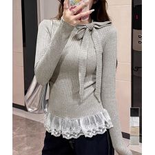 ミニミニストア(miniministore)のリボンネックニット 裾レースカットソー秋