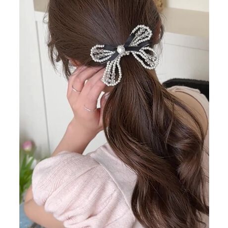 iȃc̃ubN{~p[V[YɁAyVVzƁyNbvz2^CvoBAFD͋Ĉ܂ƂߔɉfVV^CvBBF藯܂؂₩Nbv^CvBX^CV[ɍ킹āAĝƂ߂hZNgBLL̃r[Yłǂ{ApCɉ؂₩ɁBNVJK[[ȕ͋CDȕɂ҂B^CvFA(VV)/B(Nbv)TCY:A(VV)SaF4cmB(Nbv):9.5cm :6.5cmYFɊւĂ̒ӓ_F̏i͌ Ŕ̔Ă邽߁Aϔ͕tĂ܂񂪁AiɏtȂ悤ȈՕŔƂĂ܂BCOAî߁Ai̍וdl͑قȂꍇ܂B\߂̏A肢v܂B