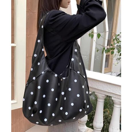 ۂ݂̂VGbgA傫߃TCYŎ[͔Q̃V_[obOByʂŏ_炩PUvfނɉALV_[XgbvŒԎĂɂ̂|CgBJWAR[ftF~jX^C܂ŕL킹₷AH~̃fC[g₨oɑ劈BJ[FubNTCYF:32cm ㉡:47cm ꉡ:36cm }`:10cm V_[:70cmiߕsAOsj[ɂāEA4Ήi22~31cm)FZEiPadminiΉi19.6~13.5~0.7cm)FZEzi10~20cmjFZE܂z:ZEL[P[X:ZEybg{gi500mljFZEybg{gci500mljFZdF275gnF|PbgF萶YFׂĕuTCYłi̐@ႢǍ덷܂̂ŁAjBCOAî߁Ai̍וdl͑قȂꍇ܂B\߂̏A肢v܂B