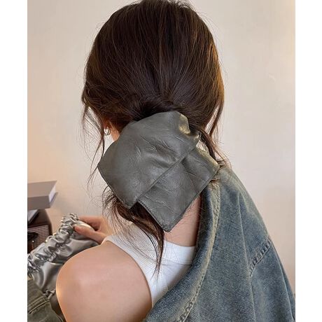 ㎿ȃtFCNU[gpXNGA^̑傫߃VVB݊̂TCYŁAVvȂ܂ƂߔCɂȂꂽۂɁB}bgȎlۂA[hȃX^Cɂ҂BjbgVcAs[XȂǕLR[fɍ킹Ċy߂BJ[FubN/O[/uE/CbhTCY:SaF5`15cmYFɊւĂ̒ӓ_F̏i͌ Ŕ̔Ă邽߁Aϔ͕tĂ܂񂪁AiɏtȂ悤ȈՕŔƂĂ܂BCOAî߁Ai̍וdl͑قȂꍇ܂B\߂̏A肢v܂B