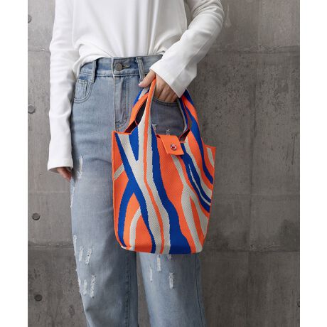 JtȊ􉽊w͗lڂAjbgfނ̃g[gobOByĎ₷̂ɁA[͂BVvȃR[fɍ킹邾ŁAR[fBl[g̃ANZgɂȂBJ[FCgO[/IW/sN/Cu[/O[TCYF:25cm ㉡:28cm ꉡ:16cm }`:7cm 荂:14cm 蒷:32cmiߕsAOsj[ɂāEA4Ήi22~31cm)F~EiPadminiΉi19.6~13.5~0.7cm)FZEzi10~20cmjFZE܂z:ZEL[P[X:ZEybg{gi500mljFZEybg{gci500mljFZdF166gnFȂ|PbgFȂYFׂĕuTCYłi̐@ႢǍ덷܂̂ŁAjBCOAî߁Ai̍וdl͑قȂꍇ܂B\߂̏A肢v܂B