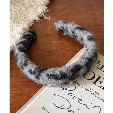 ӂӂfނ̃J`[VBIp[hfUC|CgŁAH~R[fɂ҂B邾łȕ͋CołBJ[Fx[W/O[/uE{̕F3cmF15cmF9.5cmYFɊւĂ̒ӓ_F̏i͌ Ŕ̔Ă邽߁Aϔ͕tĂ܂񂪁AiɏtȂ悤ȈՕŔƂĂ܂BCOAî߁Ai̍וdl͑قȂꍇ܂B\߂̏A肢v܂B