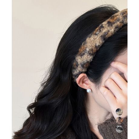 ӂӂfނ̃J`[VBIp[hfUC|CgŁAH~R[fɂ҂B邾łȕ͋CołBJ[Fx[W/O[/uE{̕F3cmF15cmF9.5cmYFɊւĂ̒ӓ_F̏i͌ Ŕ̔Ă邽߁Aϔ͕tĂ܂񂪁AiɏtȂ悤ȈՕŔƂĂ܂BCOAî߁Ai̍וdl͑قȂꍇ܂B\߂̏A肢v܂B