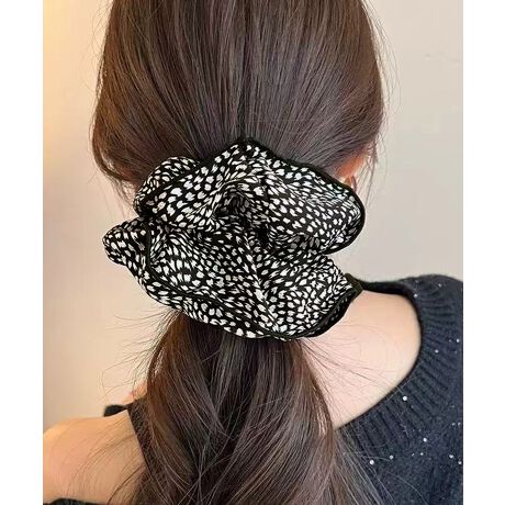 قǂ悢{[ANZgɂȂĂȃIp[hVVBy₩ȑfނł܂Ƃߔz[hA؂₩ȕ͋CoBVvR[fɃANZgāAltF~jȈۂɁBJWA炨Ă΂X^C܂ŕLR[fɊ􂷂BJ[FubN/_[Nx[WTCYFSaF5`18cmYFɊւĂ̒ӓ_F̏i͌ Ŕ̔Ă邽߁Aϔ͕tĂ܂񂪁AiɏtȂ悤ȈՕŔƂĂ܂BCOAî߁Ai̍וdl͑قȂꍇ܂B\߂̏A肢v܂B