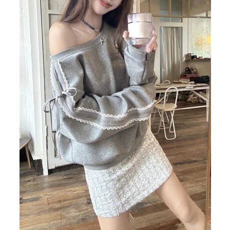 ؍̃JWAƃtF~j˔fB[XItV_[XEFbgB̃[XCƃ{K[[ȃANZgBVGbgő̌^肰ȂJo[Â郊bNX͋CoBfj~jXJ[gƍ킹āAH̃fC[R[f₨oX^Cɂ҂BJ[FO[/lCr[TCYFTCY:56cm :61cm :52cm 䂫:82.5cm g:61cm :122cmnFȂLkFȂFȂYFׂĕuTCYłi̐@ႢǍ덷܂̂ŁAjBCOAî߁Ai̍וdl͑قȂꍇ܂B\߂̏A肢v܂B