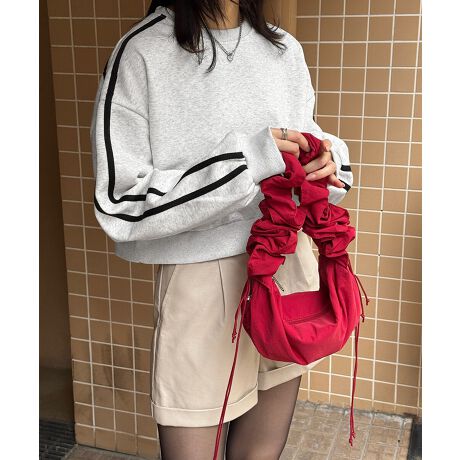 VGbgŔ̂XEFbggbvXBNтŒgAKȒSnBgh̃Xg[geCXgꂽV[gfUCŁAȑ̌^oX悭BfjJ[SpcA~jXJ[gƍ킹āAJWAX|[eB܂ŕLBJ[FubN/CgO[/_[NO[/lCr[TCYFTCY:45cm :62cm :52cm 䂫:83cm g:61cm :122-140cmnFȂ(N)LkF₠蓧FȂYFׂĕuTCYłi̐@ႢǍ덷܂̂ŁAjBCOAî߁Ai̍וdl͑قȂꍇ܂B\߂̏A肢v܂B