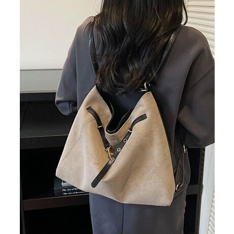 Be[ŴXG[hƃtgxgfUCȃg[gobOBA4TCYeʂŁAʋ΂ʊwAfC[gɂ҂BV_[xgςƃbNɂȂACɍ킹3WAYŎgBJ[FubN/uE/x[W/CG[/O[TCYFTCY:26cm ㉡:36cm ꉡ:41cm }`:13cm V_[:46-85cmi߉\AOsj[ɂāEA4Ήi22~31cm)FZEiPadminiΉi19.6~13.5~0.7cm)FZEzi10~20cmjFZE܂z:ZEL[P[X:ZEybg{gi500mljFZEybg{gci500mljFZdF480gnF|PbgF萶YFׂĕuTCYłi̐@ႢǍ덷܂̂ŁAjBCOAî߁Ai̍וdl͑قȂꍇ܂B\߂̏A肢v܂B