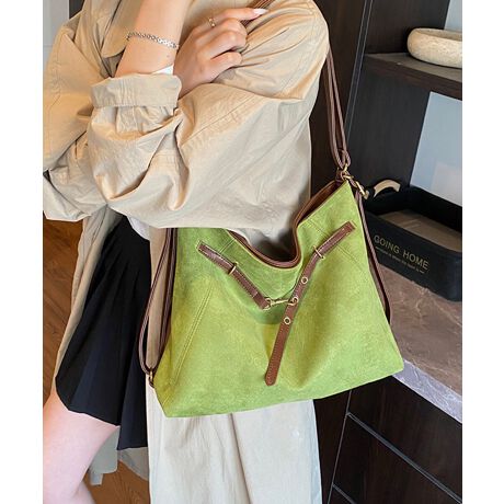 Be[ŴXG[hƃtgxgfUCȃg[gobOBA4TCYeʂŁAʋ΂ʊwAfC[gɂ҂BV_[xgςƃbNɂȂACɍ킹3WAYŎgBJ[FubN/uE/x[W/CG[/O[TCYFTCY:26cm ㉡:36cm ꉡ:41cm }`:13cm V_[:46-85cmi߉\AOsj[ɂāEA4Ήi22~31cm)FZEiPadminiΉi19.6~13.5~0.7cm)FZEzi10~20cmjFZE܂z:ZEL[P[X:ZEybg{gi500mljFZEybg{gci500mljFZdF480gnF|PbgF萶YFׂĕuTCYłi̐@ႢǍ덷܂̂ŁAjBCOAî߁Ai̍וdl͑قȂꍇ܂B\߂̏A肢v܂B