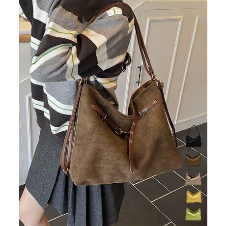 Be[ŴXG[hƃtgxgfUCȃg[gobOBA4TCYeʂŁAʋ΂ʊwAfC[gɂ҂BV_[xgςƃbNɂȂACɍ킹3WAYŎgBJ[FubN/uE/x[W/CG[/O[TCYFTCY:26cm ㉡:36cm ꉡ:41cm }`:13cm V_[:46-85cmi߉\AOsj[ɂāEA4Ήi22~31cm)FZEiPadminiΉi19.6~13.5~0.7cm)FZEzi10~20cmjFZE܂z:ZEL[P[X:ZEybg{gi500mljFZEybg{gci500mljFZdF480gnF|PbgF萶YFׂĕuTCYłi̐@ႢǍ덷܂̂ŁAjBCOAî߁Ai̍וdl͑قȂꍇ܂B\߂̏A肢v܂B