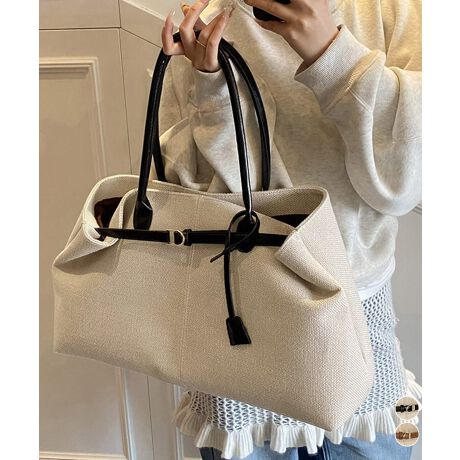 i`nɃU[̃nhƃxgf郌fB[Xg[gobOBڈȏ̎[͂Aו`ꂹAiŐۂL[vBSEM2TCYWJŁAʋ΁Eʊw₨oȂǕLV[ɊBTVc~fjŔ̂JWAɁAVc~XbNXœsIȃ~j}X^CɂJ[FubN/uETCYFS/MSTCY:20cm ㉡:42cm ꉡ:34cm }`:12cm 荂:20cm 蒷:54cmiߕsAOsjMTCY:27cm ㉡:50cm ꉡ:47cm }`:13cm 荂:20cm 蒷:54cmiߕsAOsj[ɂāEA4Ήi22~31cm)FS~AMZEiPadminiΉi19.6~13.5~0.7cm)FZEzi10~20cmjFZE܂z:ZEL[P[X:ZEybg{gi500mljFZEybg{gci500mljFS~AMZdFS279g/M396gnF|PbgF萶YFׂĕuTCYłi̐@ႢǍ덷܂̂ŁAjBCOAî߁Ai̍וdl͑قȂꍇ܂B\߂̏A肢v܂B