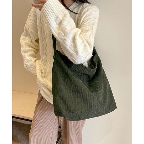 炩ȃR[fCfނ̃rbOV_[obOB߉\ȃV_[XgbvŁAD݂̃X^CɃtBbgBeʂȂyAוSĎgfC[obOBɂ͏[ɕ֗ȃ|PbgtŁAgQBXEFbgfjƍ킹āAJWAȑlR[fɁBJ[FubN/Cgx[W/L/J[LTCYF:37cm ㉡:49cm ꉡ:34cm }`:17cm V_[:61-108cmi߉AOsj[ɂāEA4Ήi22~31cm)FZEiPadminiΉi19.6~13.5~0.7cm)FZEzi10~20cmjFZE܂z:ZEL[P[X:ZEybg{gi500mljFZEybg{gci500mljFZdF334gnF|PbgF萶YFׂĕuTCYłi̐@ႢǍ덷܂̂ŁAjBCOAî߁Ai̍וdl͑قȂꍇ܂B\߂̏A肢v܂B