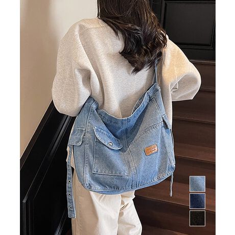 JWAR[f̒ԃfjngpAȃV_[obOBubNACfBSu[ATbNXu[̃x[VbN3J[WJBA4TCY[\ȑeʂŁAC|Pbg̓t@Xi[Jő傫JAו̏oȒPBf[g₨oȂǁAlXȃV[ŊBJ[FubN/CfBSu[/TbNXu[TCYF:28.5cm ㉡:41cm ꉡ:37.5cm }`:12cm V_[:61-106cmi߉\AOsj[ɂāEA4Ήi22~31cm)FZEiPadminiΉi19.6~13.5~0.7cm)FZEzi10~20cmjFZE܂z:ZEL[P[X:ZEybg{gi500mljFZEybg{gci500mljFZdF358gnFȂ|PbgF萶YFׂĕuTCYłi̐@ႢǍ덷܂̂ŁAjBCOAî߁Ai̍וdl͑قȂꍇ܂B\߂̏A肢v܂B