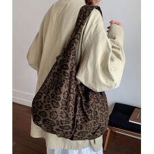レオパードトートバッグ 大容量バッグ軽い