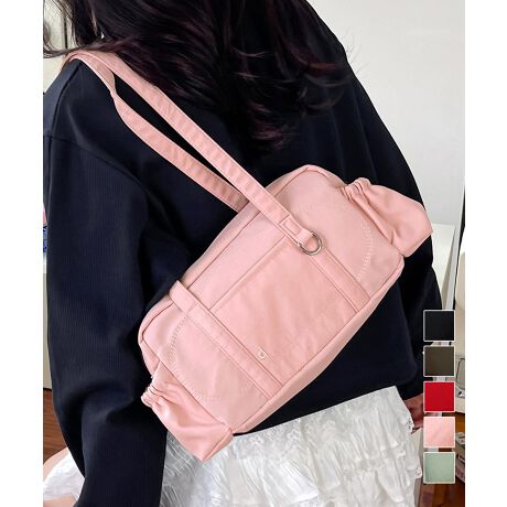 JWAȉƎp˔A؍fUC̃V_[obOBvŌyʂȃiCfނgpAQ̎[͂Btg|PbgDJtŁA̐X[YBʊw₨oAfC[[Xɂ҂ŁAǂȃR[fɂޖ\ACeBJ[FubN/uE/bh/sN/~gTCYF:18cm ㉡:27cm ꉡ:27cm }`:7cm 荂:28cm 蒷:67cmiߕsAOsj[ɂāEA4Ήi22~31cm)F~EiPadminiΉi19.6~13.5~0.7cm)FZEzi10~20cmjFZE܂z:ZEL[P[X:ZEybg{gi500mljFZEybg{gci500mljF~dF190gnF|PbgF萶YFׂĕuTCYłi̐@ႢǍ덷܂̂ŁAjBCOAî߁Ai̍וdl͑قȂꍇ܂B\߂̏A肢v܂B