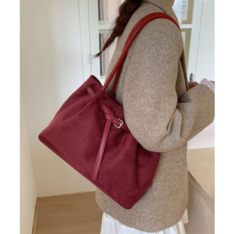 xgfUCANZgɂȂAiȃXNGA^g[gobOBL߂̃}`Ŏ[͂A|PbgtŐ₷Bʋ΂₨oAꂢ߂ɂJWAɂ킹₷\obOBJ[FubN/L/uE/Cbh/sNTCYFTCY:25cm ㉡:31cm ꉡ:34.5cm }`:10cm 荂:24cm 蒷:59cmiߕsAOsj[ɂāEA4Ήi22~31cm)F~EiPadminiΉi19.6~13.5~0.7cm)FZEzi10~20cmjFZE܂z:ZEL[P[X:ZEybg{gi500mljFZEybg{gci500mljFZdF451gnF|PbgF萶YFׂĕuTCYłi̐@ႢǍ덷܂̂ŁAjBCOAî߁Ai̍וdl͑قȂꍇ܂B\߂̏A肢v܂B