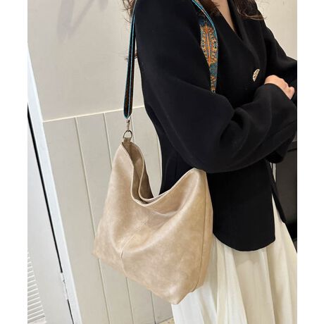 G߂킸gAXgbvANZgɂȂV_[obOB_炩tFCNU[fނŁAG肪ƂĂCBJWA炫ꂢ߃R[f܂ŁALX^CɃ}b`BJ[FubN/x[W/J[L/LTCYF:24cm ㉡:30cm ꉡ:23cm }`:9.5cm V_[:59-107cmi߉\AO\j[ɂāEA4Ήi22~31cm)F~EiPadminiΉi19.6~13.5~0.7cm)FZEzi10~20cmjFZE܂z:ZEL[P[X:ZEybg{gi500mljFZEybg{gci500mljFZdF212gnF|PbgFȂYFׂĕuTCYłi̐@ႢǍ덷܂̂ŁAjBCOAî߁Ai̍וdl͑قȂꍇ܂B\߂̏A肢v܂B