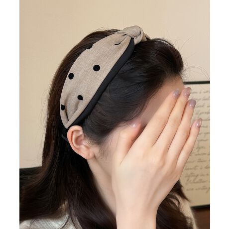 VbNȃJ[ɃhbgA؍fUC̃J`[VBRȃ{[D܂Ƃ߁Aiől킢ۂoBig͂Af[g₨oɂ҂̃ACeBJ[FubN/O[/x[W/CguE{̕F5.5cmF17cmF13cmYFɊւĂ̒ӓ_F̏i͌ Ŕ̔Ă邽߁Aϔ͕tĂ܂񂪁AiɏtȂ悤ȈՕŔƂĂ܂BCOAî߁Ai̍וdl͑قȂꍇ܂B\߂̏A肢v܂B