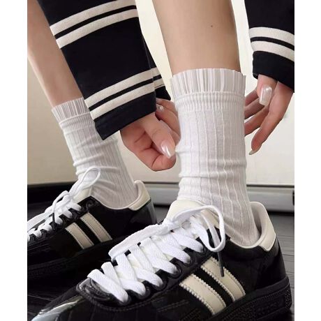 v[ctڂ䂭u҂݂̃~h\bNXB_炩ȃRbgfނőɃK[[ȃANZgvXBLk̂fނŉKȗSnBXj[J[⃍[t@[ƍ킹āAJWAɂtF~jɂ}b`BJ[FubN/zCgTCYFTCYΉTCYF22`25cm̍F19.5cmnFȂLkF蓧FȂYFɊւĂ̒ӓ_F̏i͌ Ŕ̔Ă邽߁Aϔ͕tĂ܂񂪁AiɏtȂ悤ȈՕŔƂĂ܂BCOAî߁Ai̍וdl͑قȂꍇ܂B\߂̏A肢v܂B