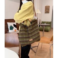 ミニミニストア(miniministore)のショルダーバッグ A4トートバッグ 秋冬