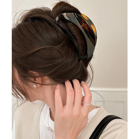 J[iȈۂ̃wANbvBɂ₩ȃJ[ufUCŔz[hA܂Ƃߔɂn[tAbvɂ҂BVvȂ瑶݊AItBX₨oȂǁAǂȃV[ɂg₷ACeBJ[FubNGi/LGi/LX[X/KGi/KX[XTCY::10.2cm :5cm :2.2cmYFɊւĂ̒ӓ_F̏i͌ Ŕ̔Ă邽߁Aϔ͕tĂ܂񂪁AiɏtȂ悤ȈՕŔƂĂ܂BCOAî߁Ai̍וdl͑قȂꍇ܂B\߂̏A肢v܂B