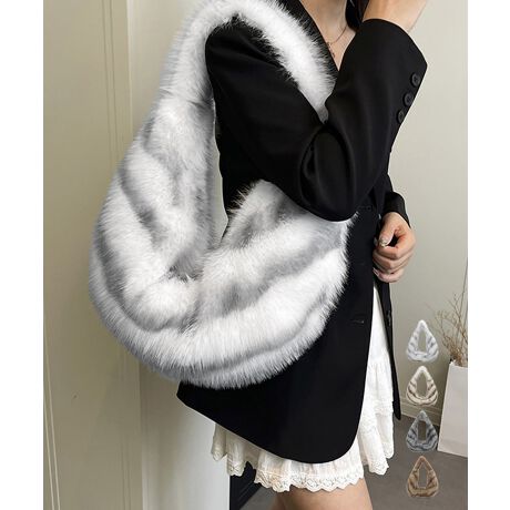 ̂̃CɃtBbg傫߃TCỸn[t[^|obOByʂȂeʂŎ[͔QBӂӂ̃t@[fނGߊƉ؂₩oB̓ŐFɉs܂AiȈۂɁBɊ|₷Aʋ΂₨oAfC[R[fɂ҂Ȗ\ACeBVvȃR[fɎ邾ŁAgĥX^CBJ[FzCg*O[/zCg*uE/O[/uETCYF:20cm ㉡:45cm ꉡ:35cm }`:10cm 荂:10cm 蒷:36cmiߕsAOsj[ɂāEA4Ήi22~31cm)F~EiPadminiΉi19.6~13.5~0.7cm)FZEzi10~20cmjFZE܂z:ZEL[P[X:ZEybg{gi500mljFZEybg{gci500mljF~dF361gnF|PbgFȂYFׂĕuTCYłi̐@ႢǍ덷܂̂ŁAjBCOAî߁Ai̍וdl͑قȂꍇ܂B\߂̏A肢v܂B