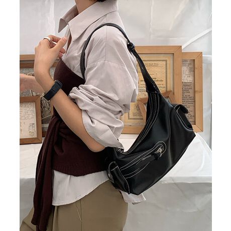 炩ȃtFCNU[ƒ悢򊴂AlۂƏiĂV_[obOB V_[Xgbv͒\ŁA񂰂|y߂B̃~j|PbgtĂ̂ŁAbvN[⌮Ȃǂ̏̎[ɂ֗BJWAȓgɂ͂AƂoɂ҂ȃACeBJ[FubN/zCgTCYF:13cm ㉡:27cm ꉡ:23cm }`:9cm V_[:55-70cmi߉AOsj[ɂāEA4Ήi22~31cm)F~EiPadminiΉi19.6~13.5~0.7cm)F~Ezi10~20cmjFZE܂z:ZEL[P[X:ZEybg{gi500mljFZEybg{gci500mljF~dF246gnF|PbgF萶YFׂĕuTCYłi̐@ႢǍ덷܂̂ŁAjBCOAî߁Ai̍וdl͑قȂꍇ܂B\߂̏A肢v܂B